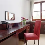 מלון Tulipan 3*