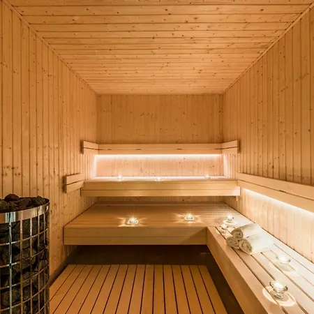 Tulipan Hotel Tatranská Lomnica