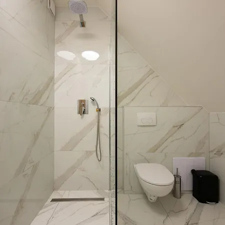 Hotel Tulipan 3*