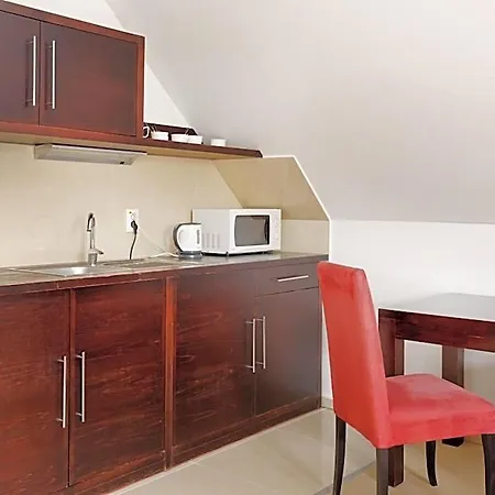 Tulipan Hotel 3*